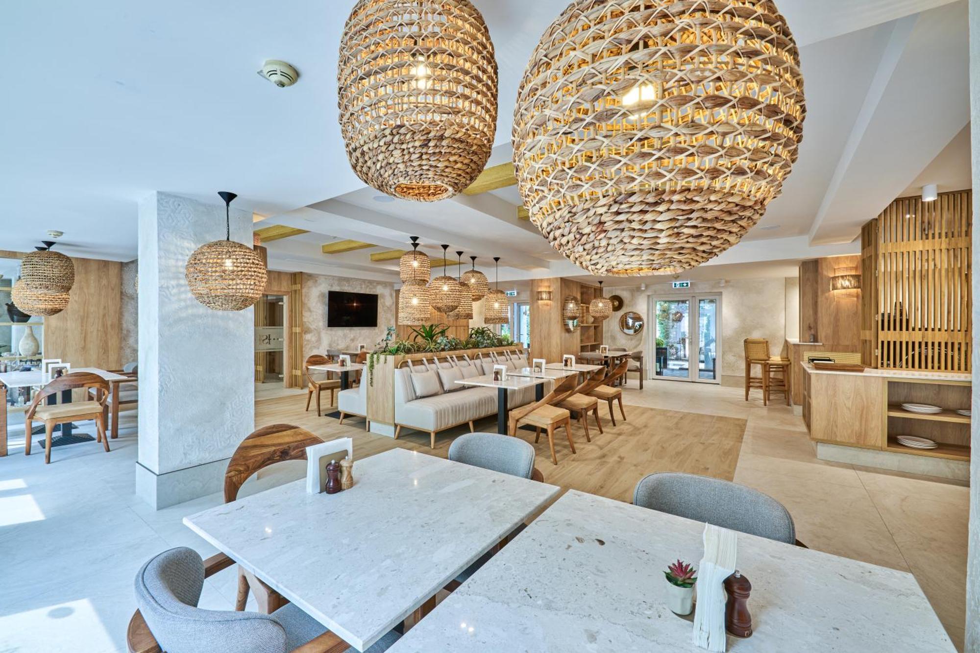 Hotel Serenity Тимишоара Экстерьер фото