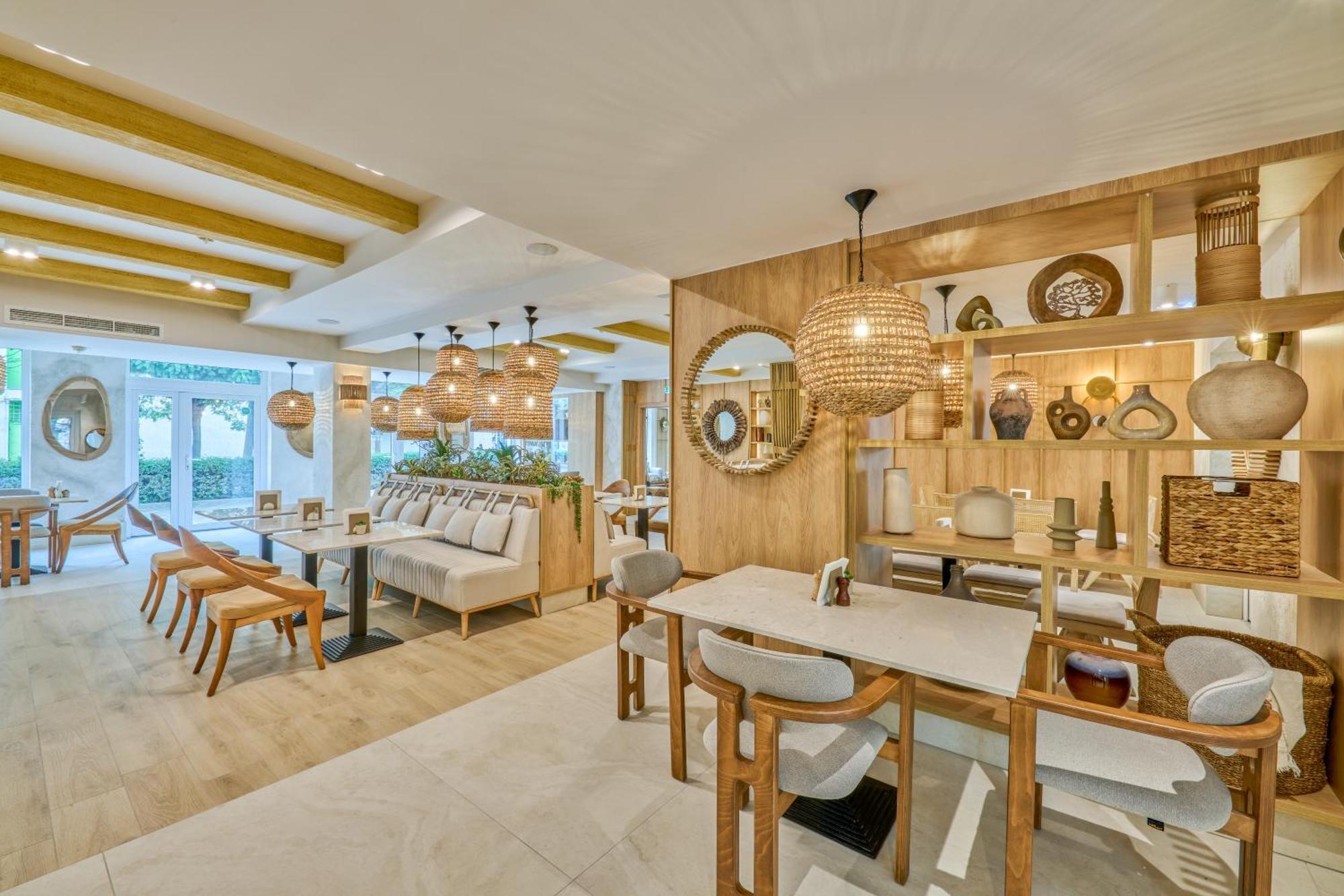 Hotel Serenity Тимишоара Экстерьер фото