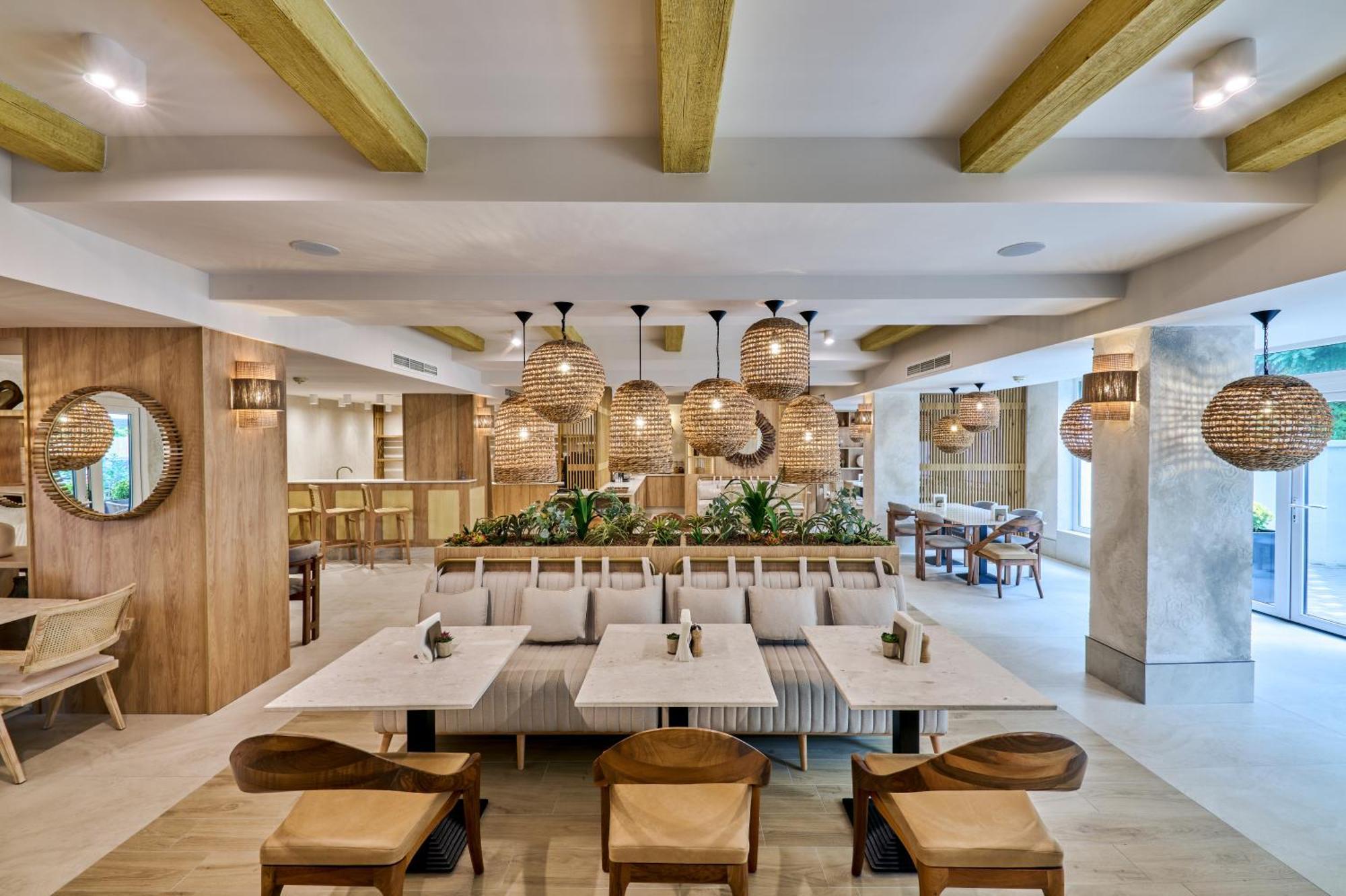 Hotel Serenity Тимишоара Экстерьер фото
