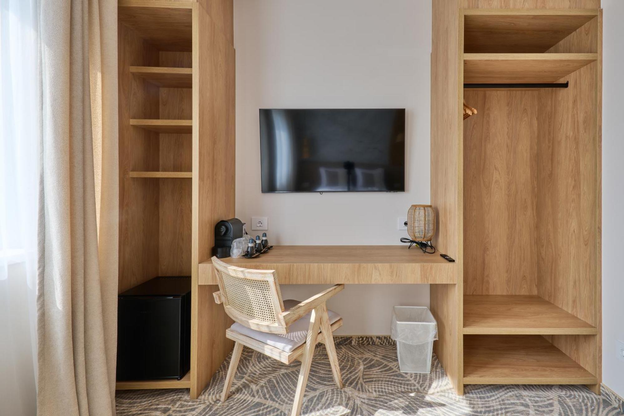 Hotel Serenity Тимишоара Экстерьер фото