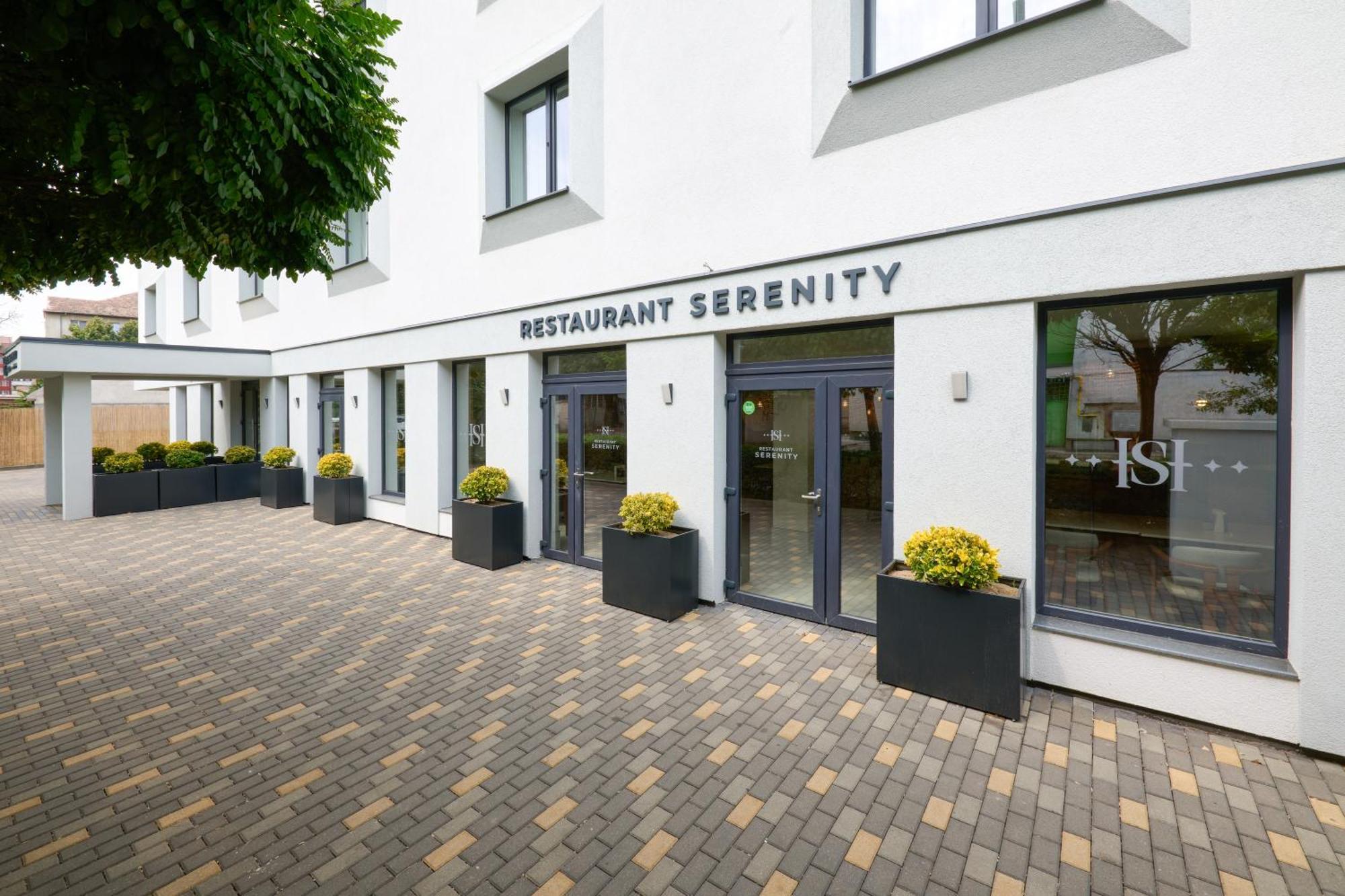 Hotel Serenity Тимишоара Экстерьер фото