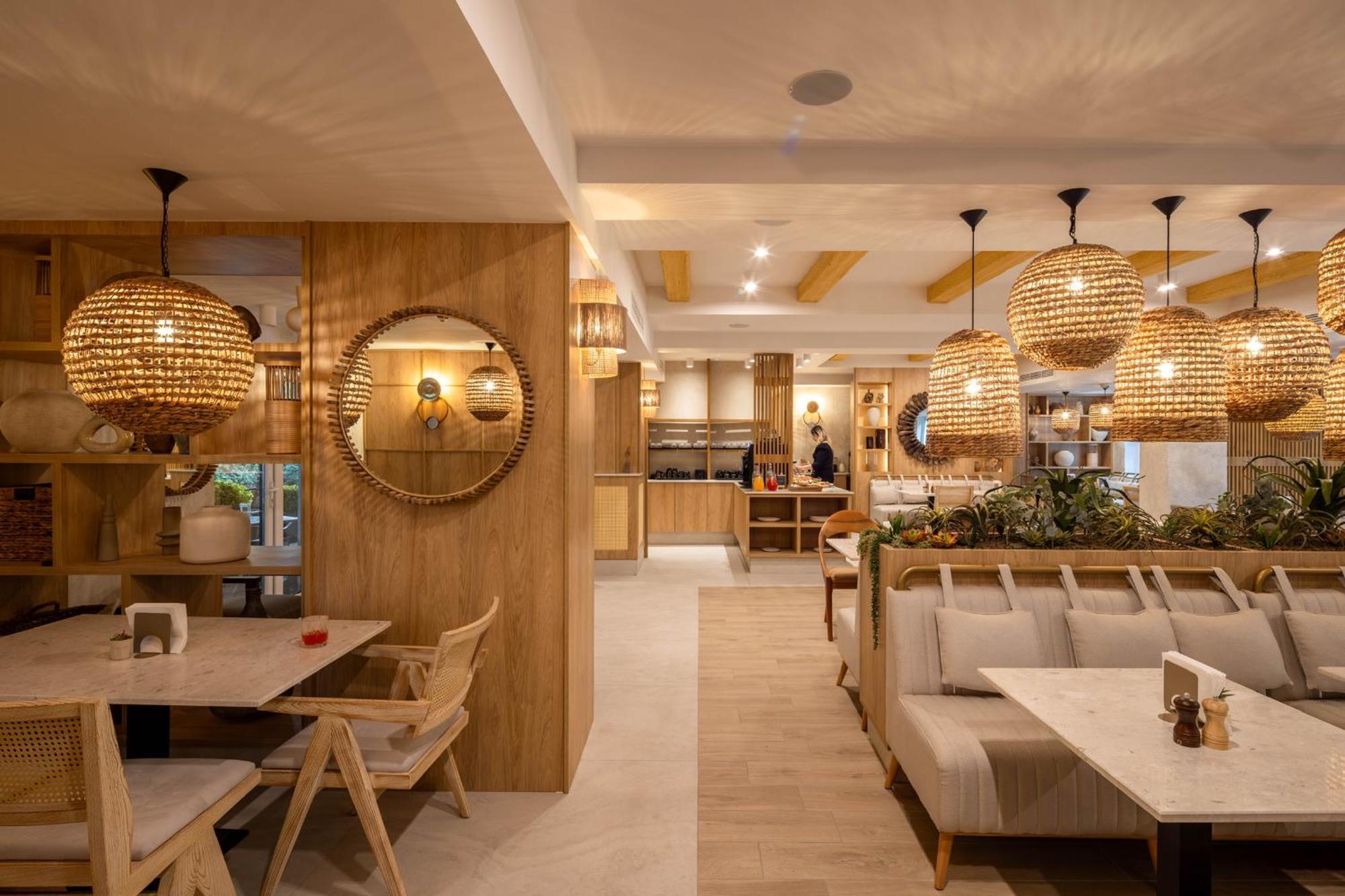 Hotel Serenity Тимишоара Экстерьер фото